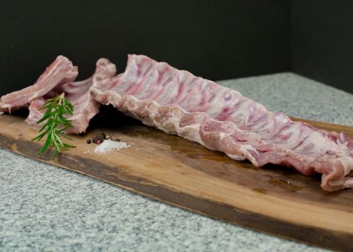 Spanske kamben – rå, frosne. Perfekt til grill og ovn. Leveres i 5 kg pakning.
